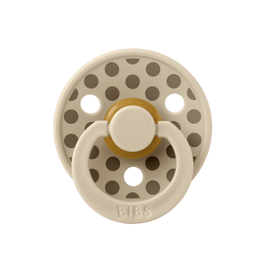 STUDIO Colour Pacifier Polka - Vanilla/Dark Oak